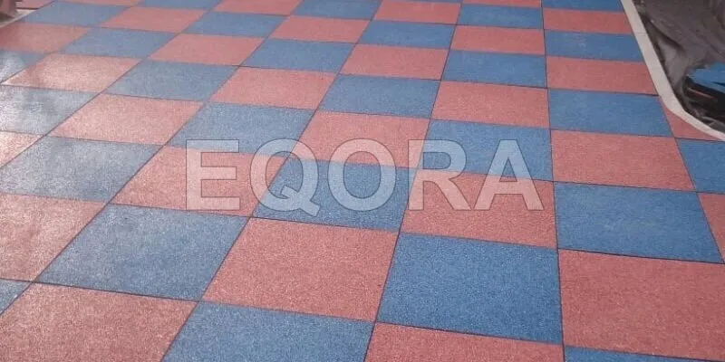 Резиновое покрытие из крошки для автосервисов в Ступино