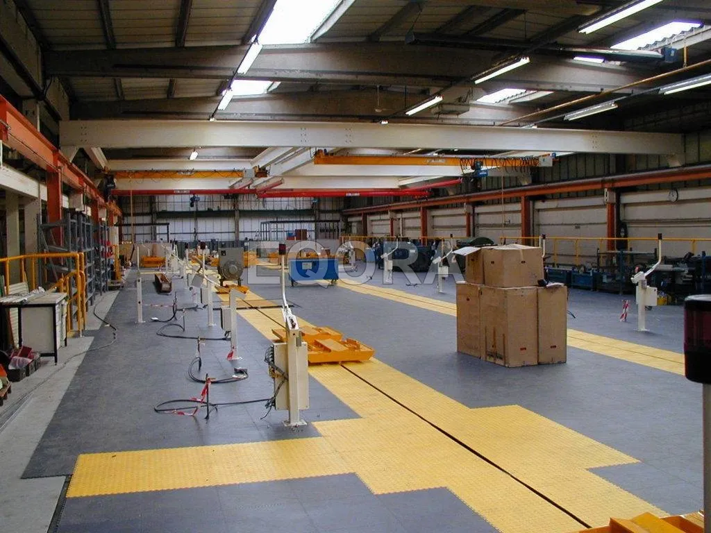 Резиновая покрытие из крошки для складов и логистических центров  в Ступино