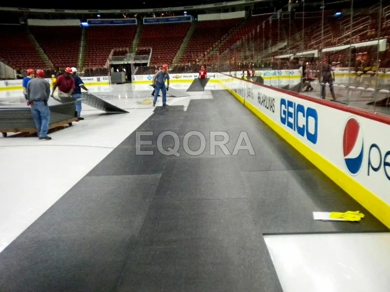 Плитка из резиновой крошки для катка в Ступино