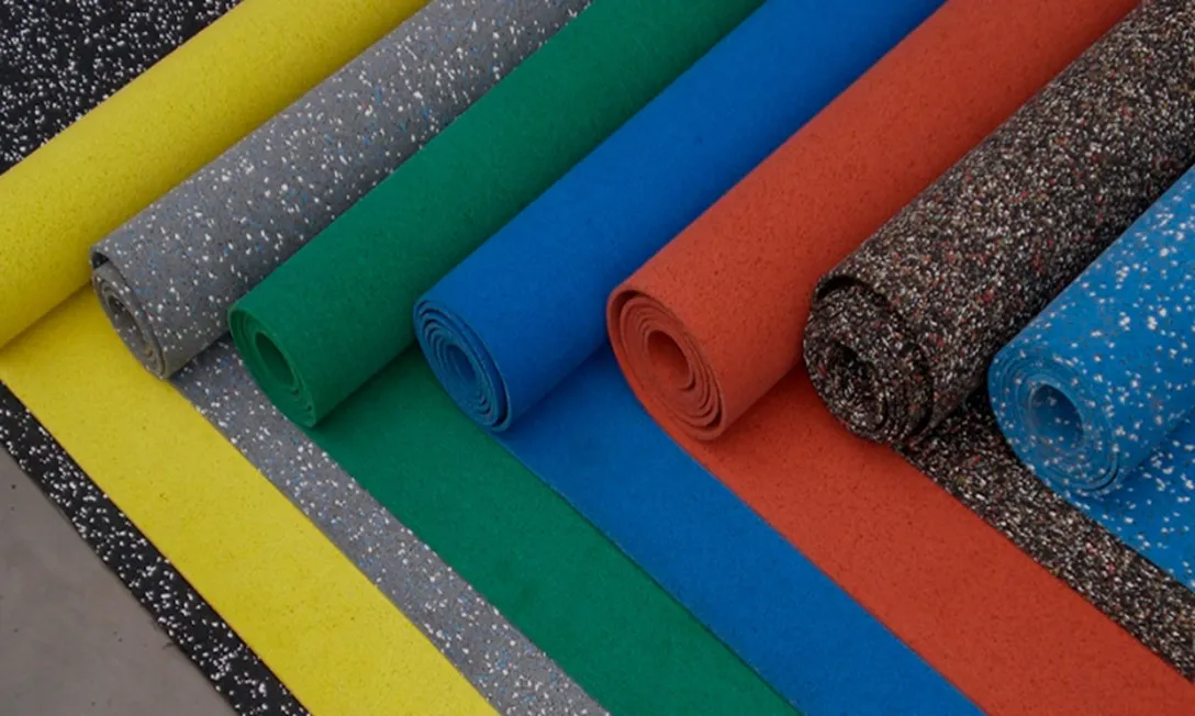 Из чего состоит рулонное резиновое покрытие?