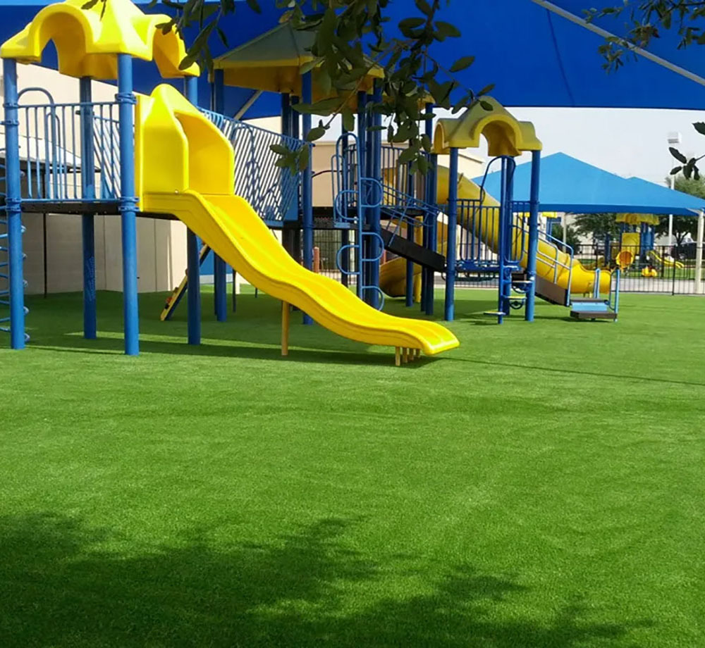 искусственный газон для детской площадки